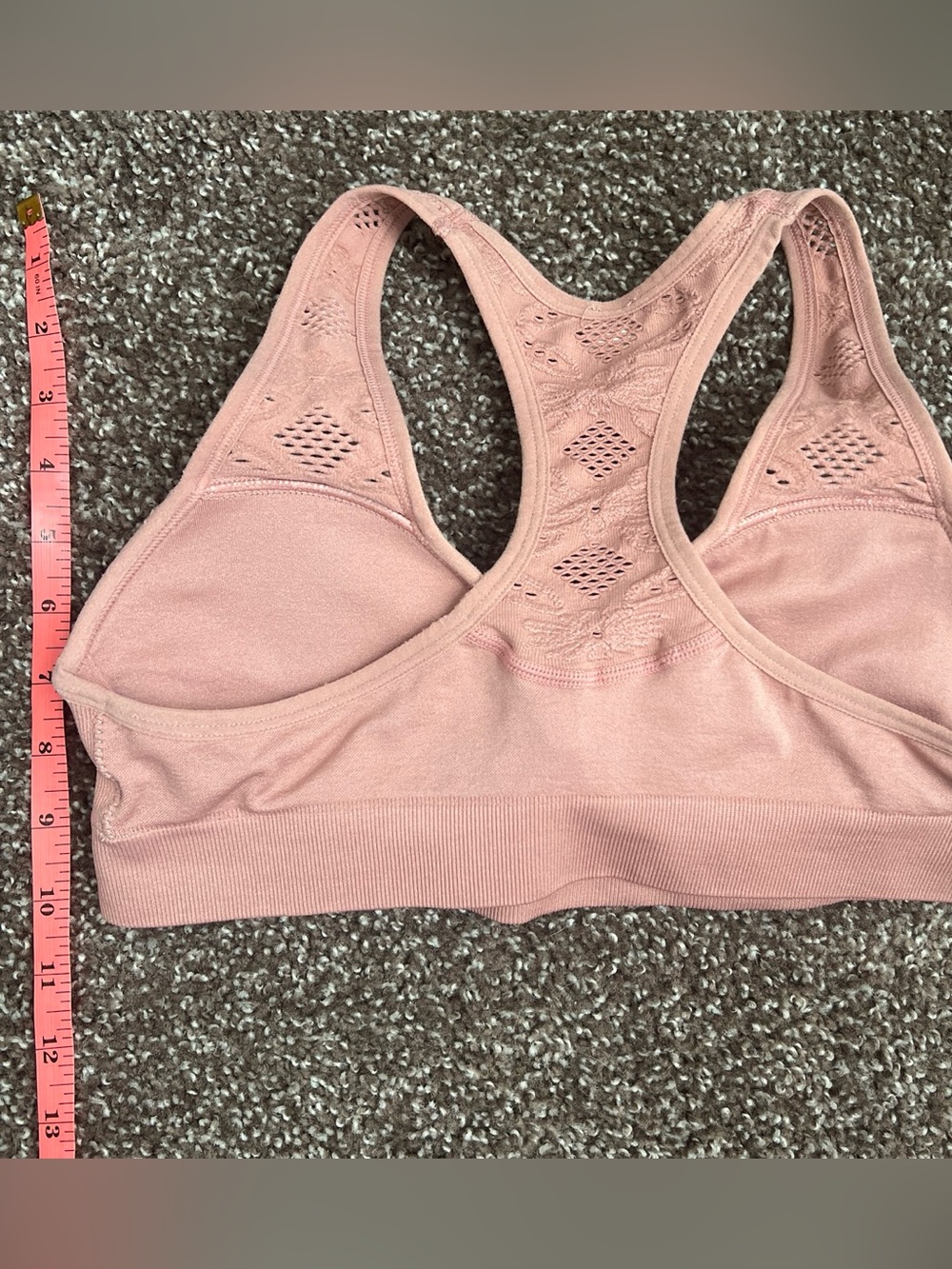 Women’s sports bra - Picture 2 of 3